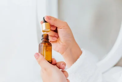 استفاده از روغن مناسب برای پاکسازی پوست صورت